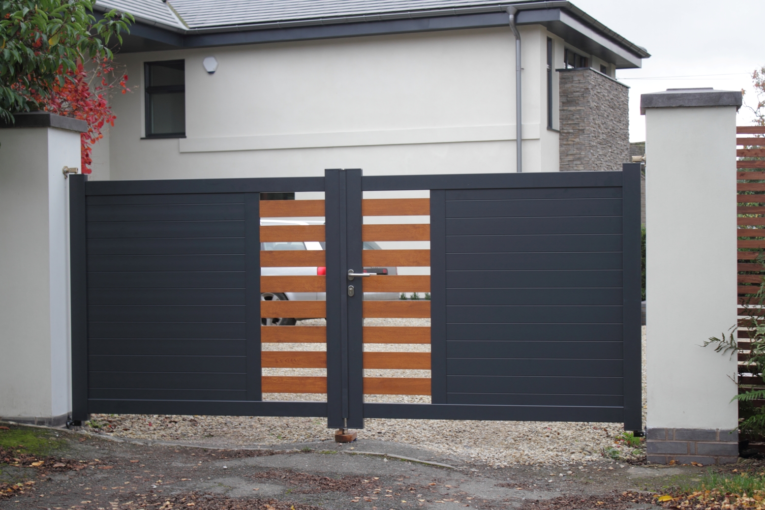 Aluminium gates appearance